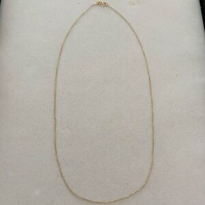 Vintage 10k Solid Gold Yellow Gold 17.25” Dainty Chain Necklace